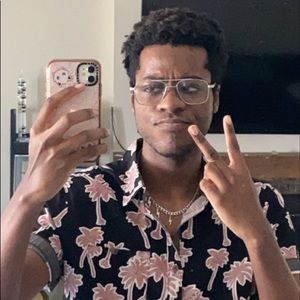 Meet your Posher, Darius